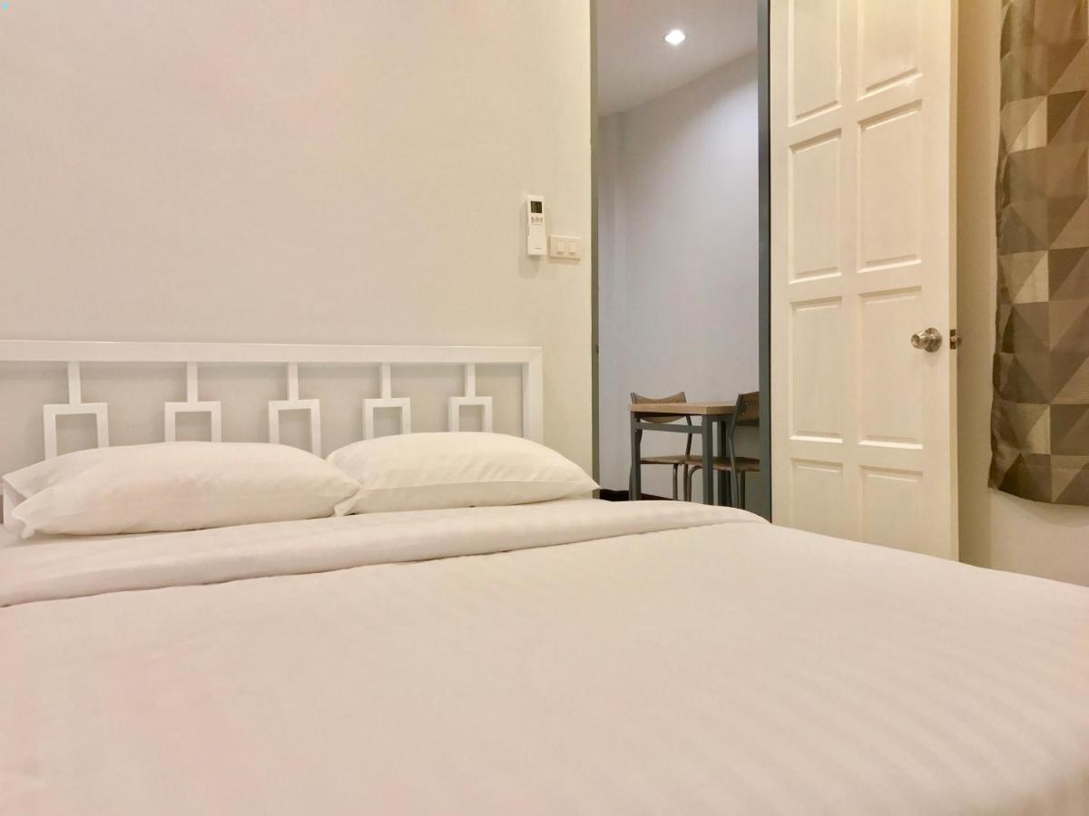 Baan Klangdao Resort Sattahip Bagian luar foto