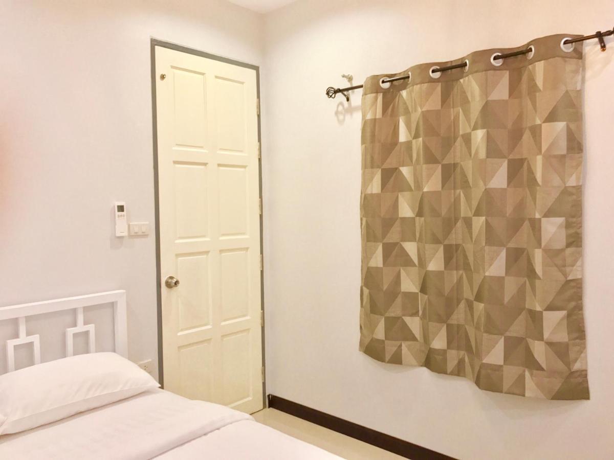 Baan Klangdao Resort Sattahip Bagian luar foto